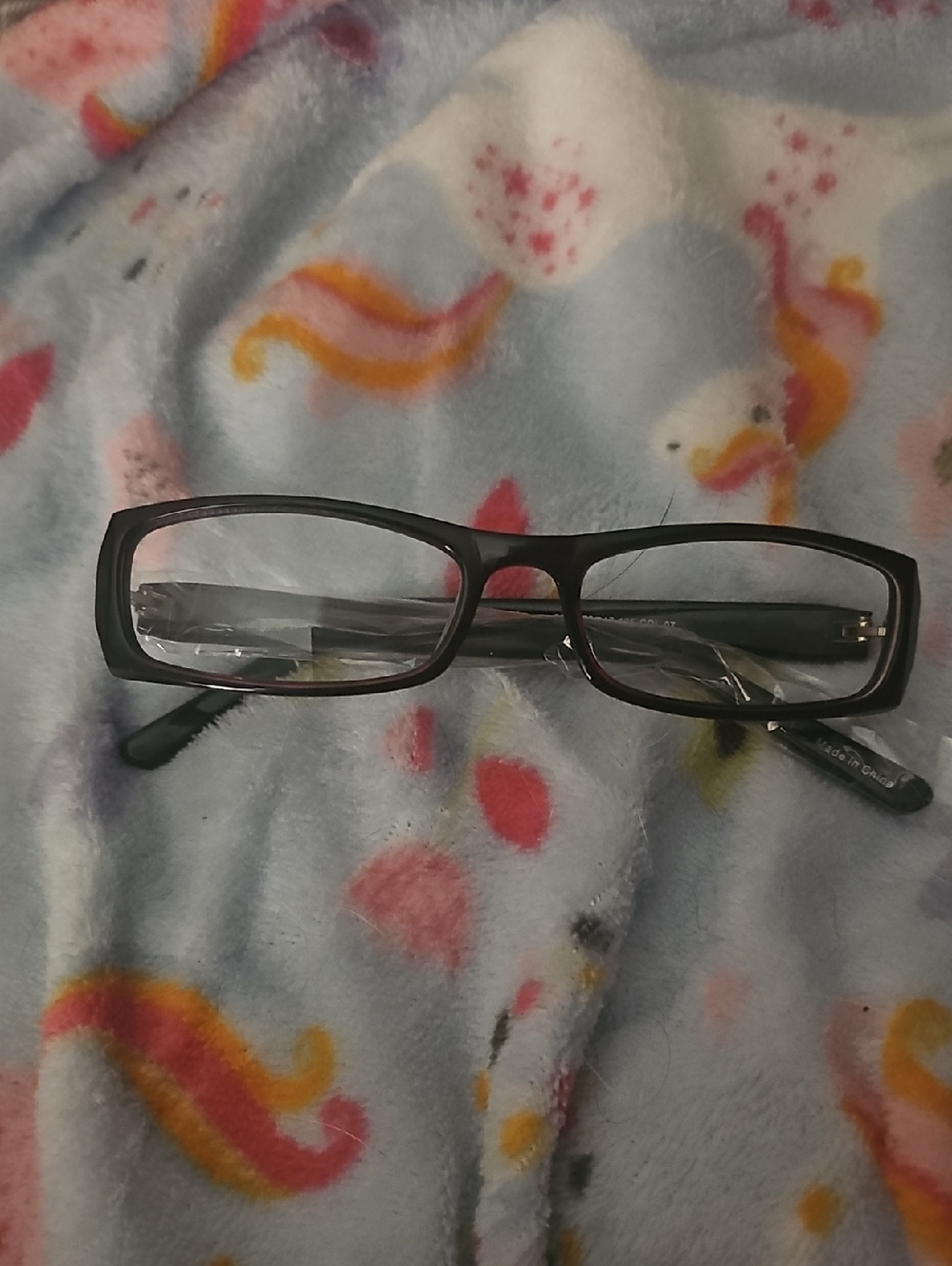 Sleek Rectangular Blackw Red Tint Reading Glasses